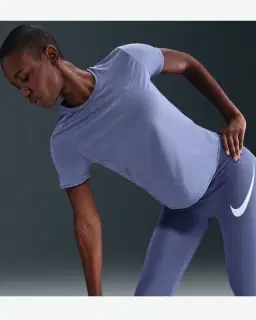 Tee-shirt à manches courtes Dri-FIT Nike Swift Wool Femme – 3/4