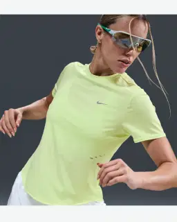 Tee-shirt à manches courtes Dri-FIT Nike Swift Wool Femme – 3/4