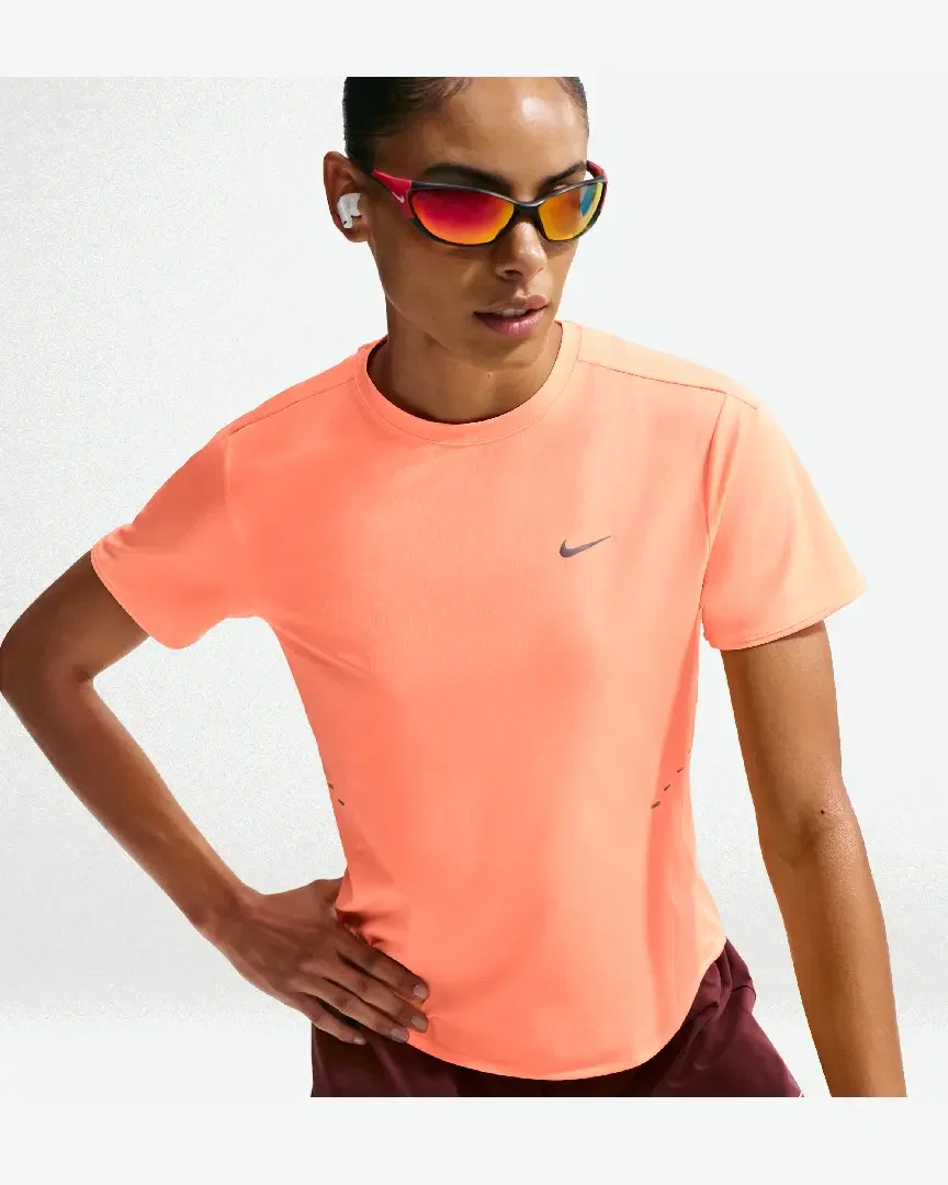Tee-shirt à manches courtes Dri-FIT Nike Swift Wool Femme
