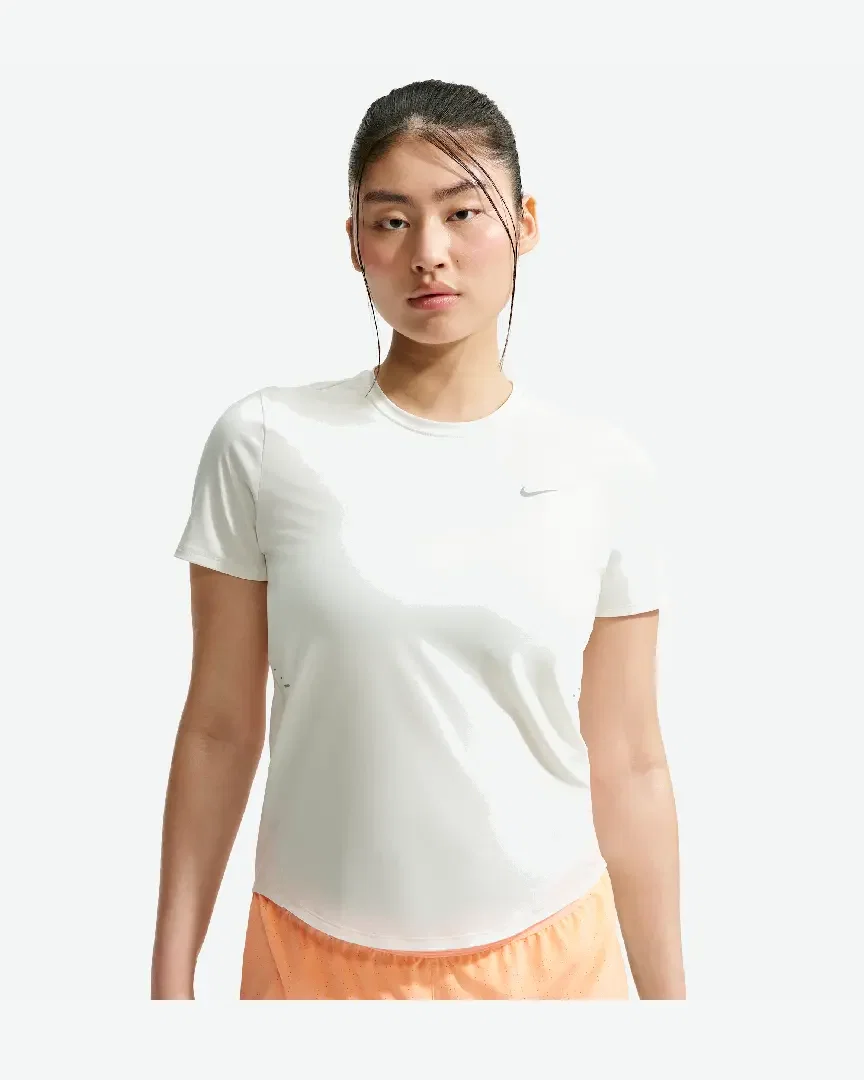 Tee-shirt à manches courtes Dri-FIT Nike Swift Wool Femme