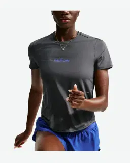 Tee-shirt à manches courtes Dri-FIT Nike Swift Wool Femme – 3/4