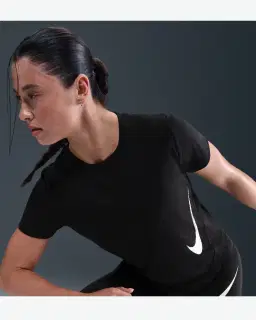 Tee-shirt à manches courtes Dri-FIT Nike Tempo Swoosh Run Femme – 3/4