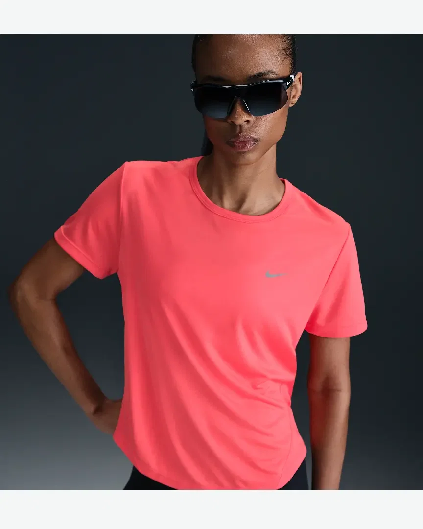 Tee-shirt à manches courtes Dri-FIT Nike Tempo Femme