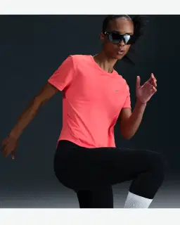 Tee-shirt à manches courtes Dri-FIT Nike Tempo Femme – 3/4