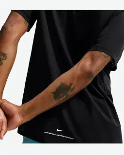 Tee-shirt à manches courtes Dri-FIT ADV Nike AeroSwift Homme – 2/4