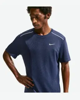 Tee-shirt à manches courtes et protection UV Dri-FIT Nike Miler Homme – 1/4