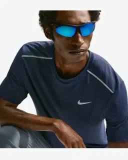 Tee-shirt à manches courtes et protection UV Dri-FIT Nike Miler Homme – 3/4