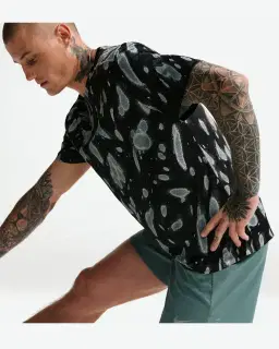 Tee-shirt à manches courtes et protection UV Dri-FIT Nike Miler Homme – 3/4