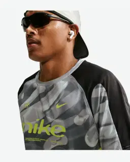 Tee-shirt à manches courtes imprimé Nike Dri-FIT Homme – 3/4
