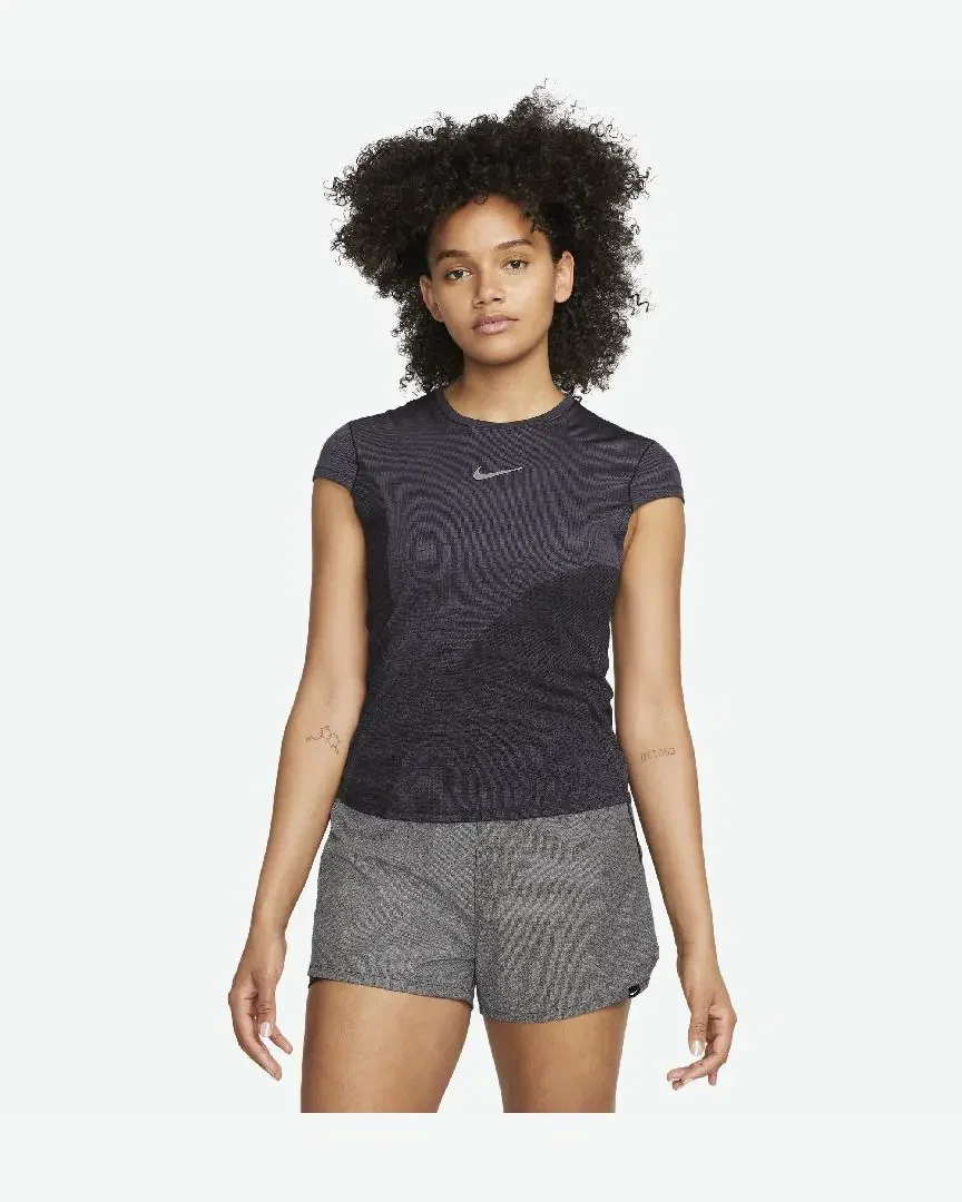 Tee-shirt à manches courtes Nike Dri-FIT Run Division Femme