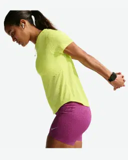 Tee-shirt à manches courtes Dri-FIT Nike Swift Wool Femme – 3/4