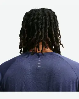 Tee-shirt à manches longues Dri-FIT ADV Nike Stride Homme – 2/4