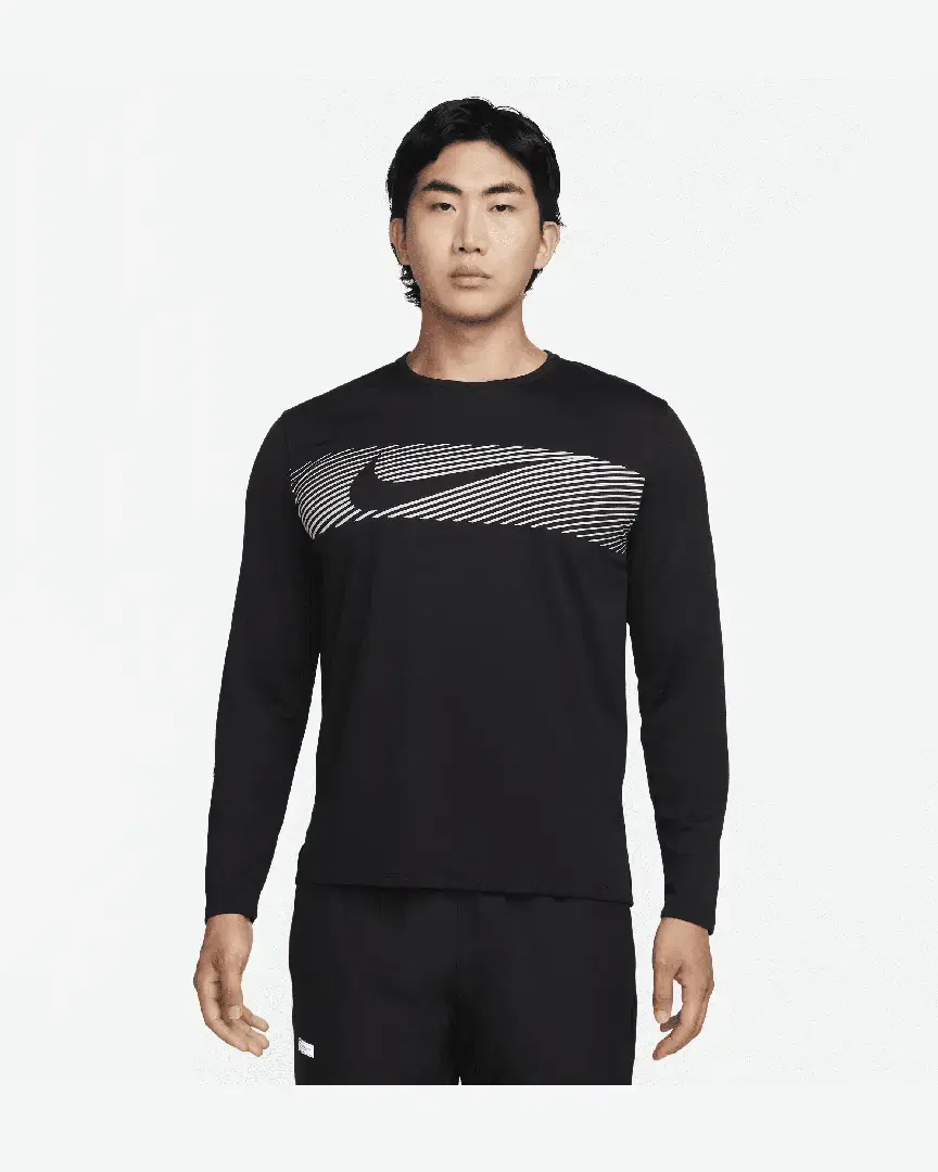 Tee-Shirt À Manches Longues Dri-Fit Uv Nike Miler Flash M - FB8552-010 (0) au meilleur prix !