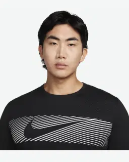 Tee-shirt à manches longues Dri-FIT UV Nike Miler Flash Homme – 3/4