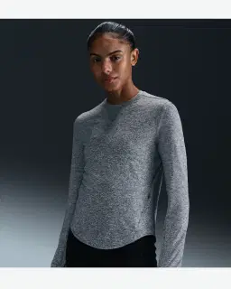 Tee-shirt à manches longues et col ras-du-cou Dri-FIT anti-UV Nike Swift Femme – 1/4