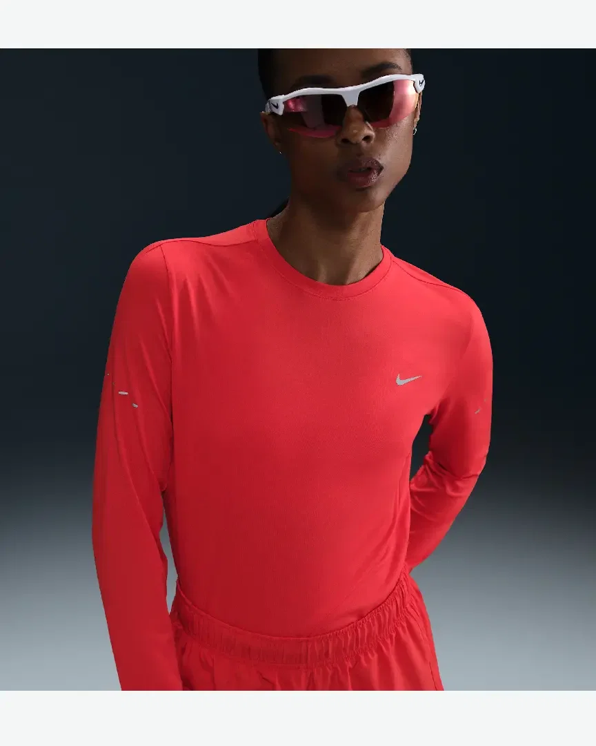 Tee-shirt à manches longues et col ras-du-cou Dri-FIT anti-UV Nike Swift Femme