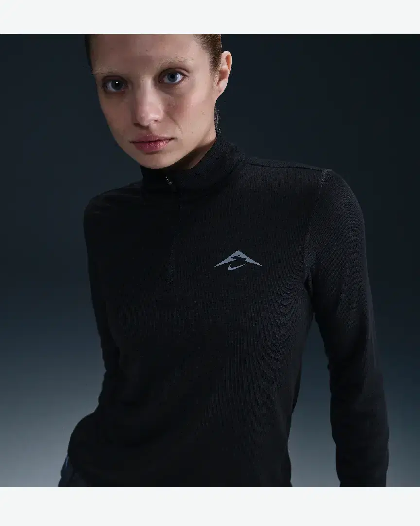 Tee-Shirt Deuxième Couche Dri-Fit À 1/4 De Zip Nike Trail W - Women (33) au meilleur prix !
