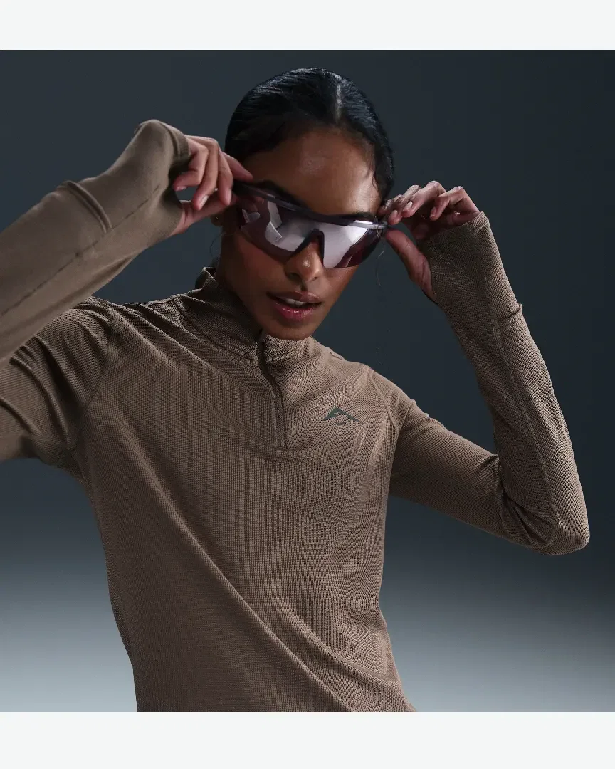 Tee-shirt deuxième couche Dri-FIT à 1/4 de zip Nike Trail Femme