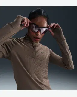 Tee-shirt deuxième couche Dri-FIT à 1/4 de zip Nike Trail Femme – 1/4