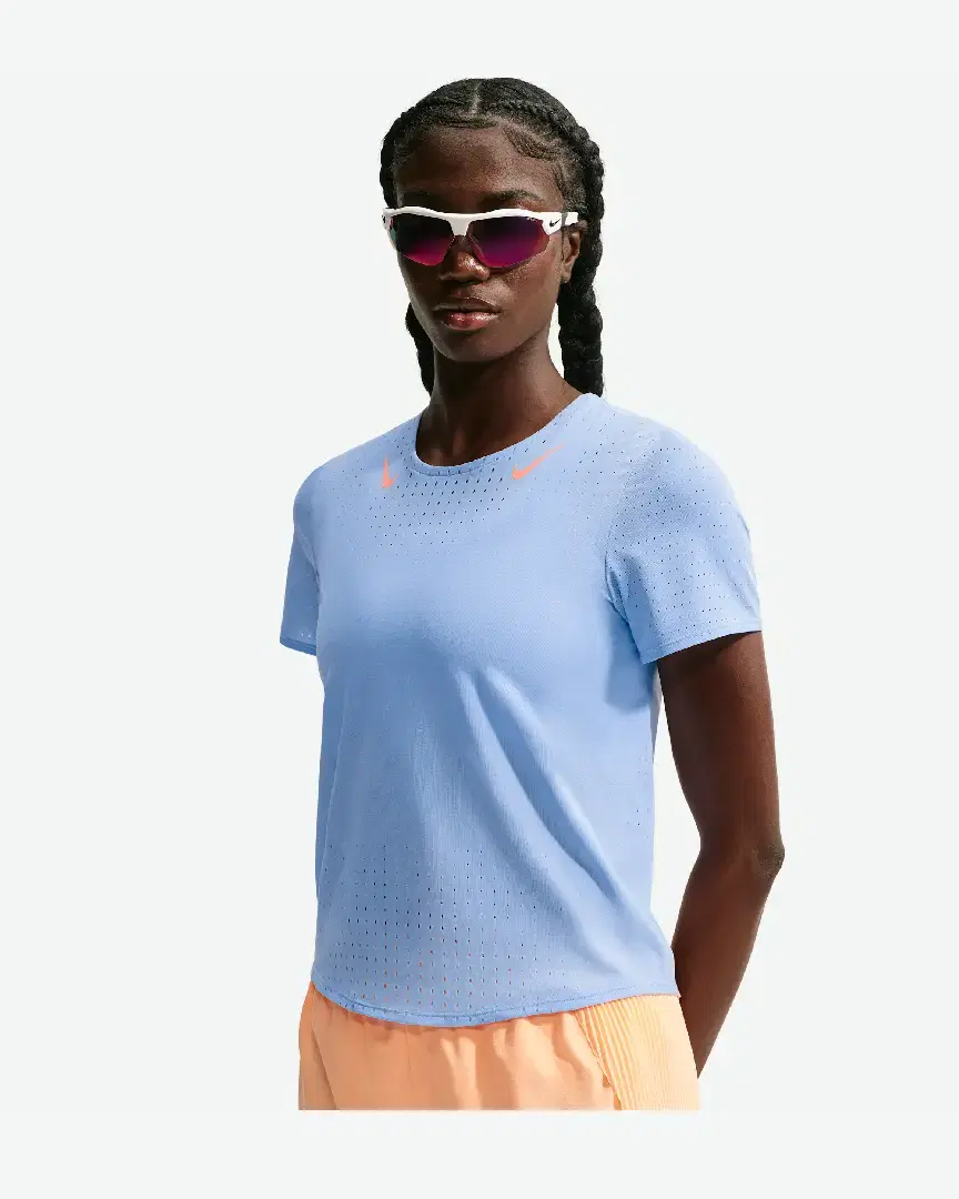Tee-Shirt Dri-Fit Adv Nike Aeroswift W - IM7567-468 (0) au meilleur prix !