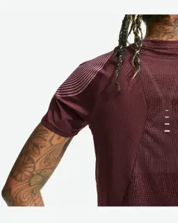 Tee-shirt Dri-FIT Nike Swift Femme – 2/4
