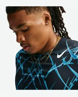 Tee-shirt à manches courtes Dri-FIT ADV Nike AeroSwift Homme – 3/4