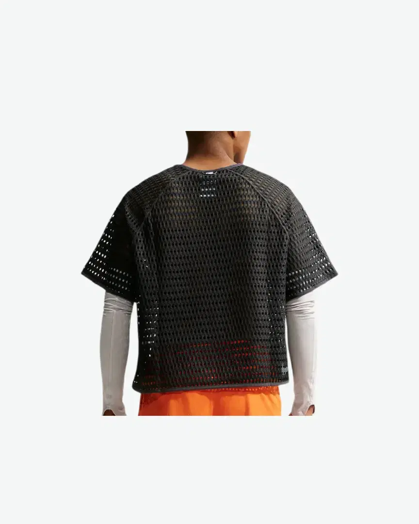 Tee-Shirt Nike Acg Radical Airflow M - IV5366-060 (1) au meilleur prix !