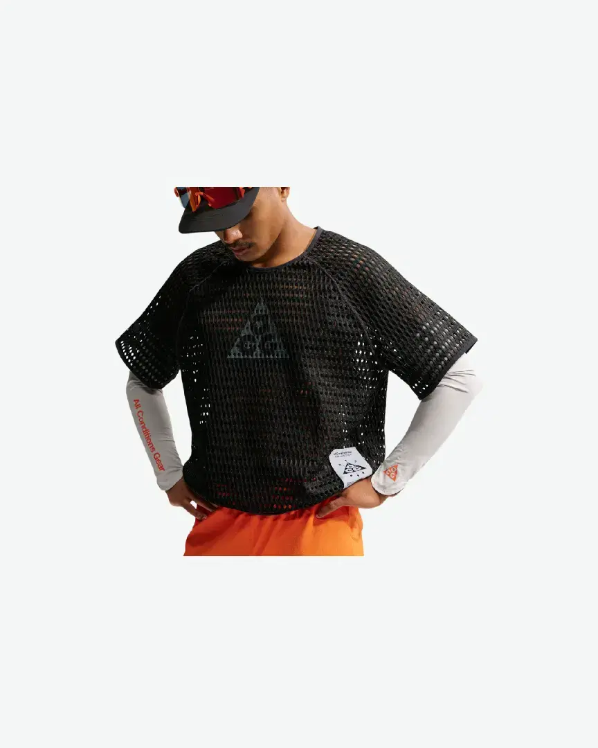 Tee-Shirt Nike Acg Radical Airflow M - IV5366-060 (2) au meilleur prix !