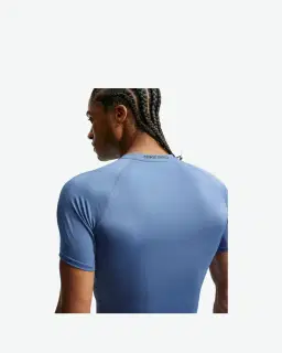 Tee-shirt Nike Homme NP DF TIGHT TOP SS Homme – 3/4