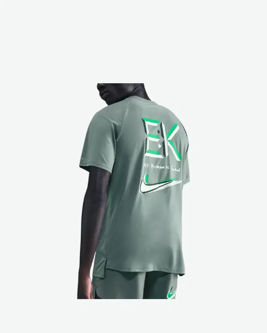Tee-Shirt Nike Stride M - HV2651-364 (1) au meilleur prix !