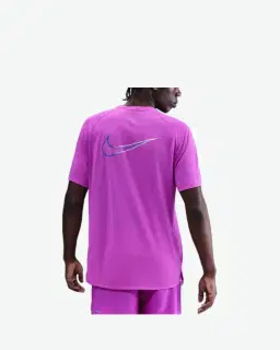 Tee-shirt à manches courtes et motifs réfléchissants Dri-FIT ADV Nike Stride Homme – 2/2