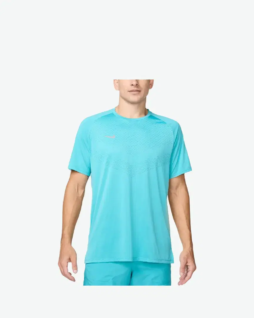 Tee-Shirt À Manches Courtes Et Motifs Réfléchissants Dri-Fit Adv Nike Stride M - Men (75) au meilleur prix !
