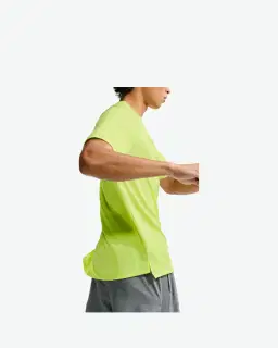 Tee-shirt d'hiver à manches courtes Dri-FIT Nike Stride Homme – 3/4