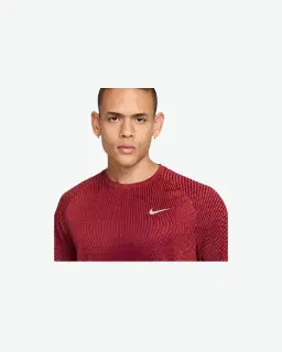 Tee-shirt à manches courtes et motifs réfléchissants Dri-FIT ADV Nike Stride Homme – 3/3