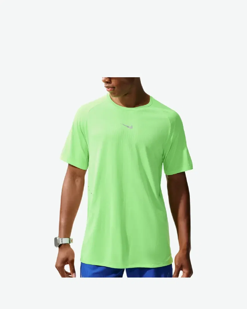 Tee-shirt à manches courtes et motifs réfléchissants Dri-FIT ADV Nike Stride Homme