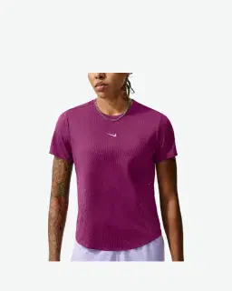 Tee-shirt à manches courtes Dri-FIT Nike Swift Wool Femme – 1/4