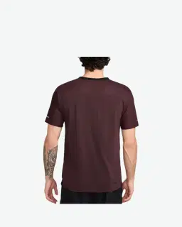 Tee-shirt Nike Homme NK DF SOLAR CHASE SS TOP Homme – 2/2