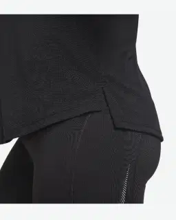 Tee-shirt Nike Femme NK DF SWOOSH HBR SS TOP Femme – 4/4
