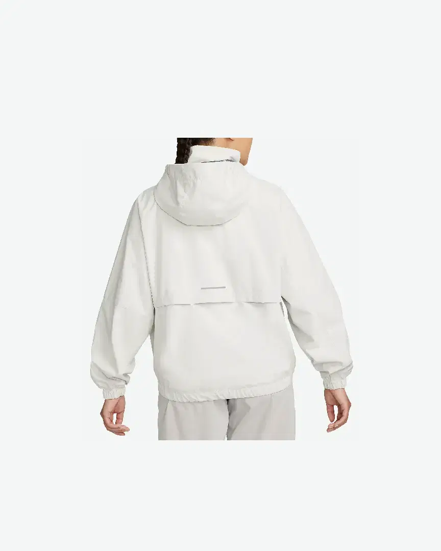 Veste Nike Storm-Fit Swift W - FB7492-110 (1) au meilleur prix !
