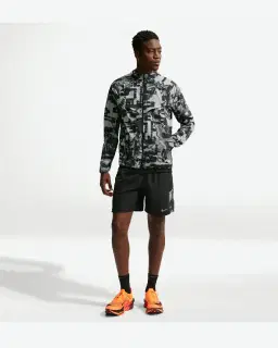 Veste imprimée anti-UV déperlante Nike Stride Homme – 1/4