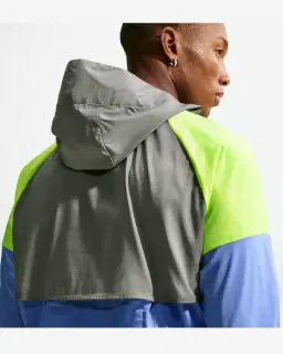 Veste à capuche Nike Impossibly Light Windrunner Homme – 2/4