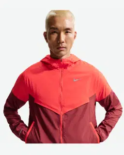 Veste à capuche Nike Impossibly Light Windrunner Homme – 1/4