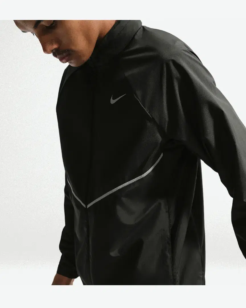 Veste Nike Miler Déperlante Avec Protection Uv M - IF2369-010 (1) au meilleur prix !
