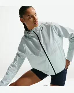 Veste Storm-FIT Nike AeroSwift Aerogami Femme – 3/4